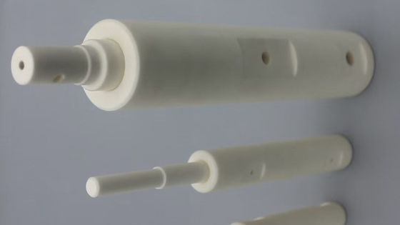 14 KV/mm Dielektrik Sabit 9.6 Endüstriyel Kalite Alüminyum Oksit Seramik