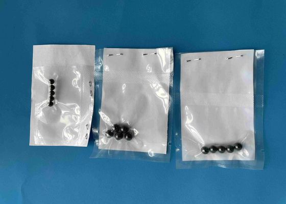 Siyah SI3N4 Seramik Top 18-20KV/mm Dielektrik Dayanımı